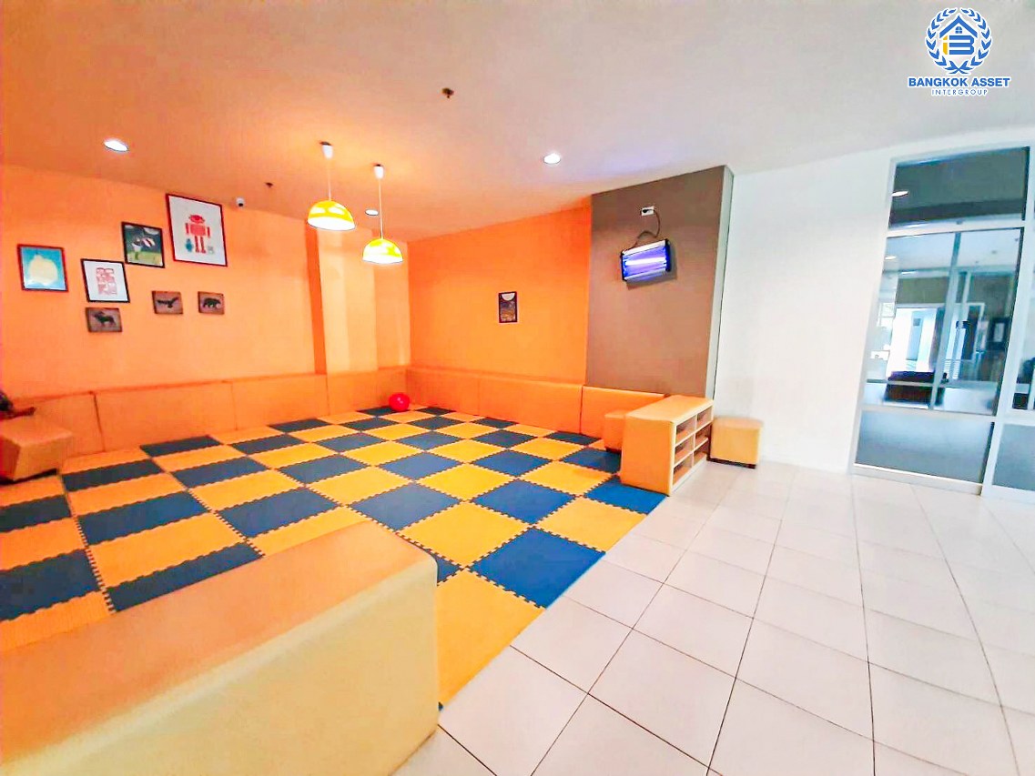 *****คอนโดมิเนียมมือสองนนทบุรี โครงการ ลุมพินี วิลล์ นครอินทร์-ริเวอร์วิว เนื้อที่ 22.84 ตร.ม. ฟังก์ชัน 1 ห้องนอน 1 ห้องน้ำ 1 ที่จอดรถ คอนโดสภาพดี น่าอยู่ บนทำเลเดินทางสะดวก เชื่อมต่อ ถนนนครอินทร์, ถนนกรุงเทพ-นนทบุรี ใกล้รถไฟฟ้าสายสีม่วง "สถานีแยกติวานนท์" ในราคาสุดคุ้ม!