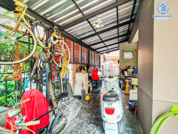 *****บ้านเดี่ยวมือสอง โครงการ บุราสิริ งามวงศ์วาน-ประชาชื่น หลังมุม จากแบรนด์ Sansiri เนื้อที่ 68.20 ตร.ว. ฟังก์ชัน 3 ห้องนอน 3 ห้องน้ำ 2 ที่จอดรถ บรรยากาศโครงการเงียบสงบ บนทำเลดี เชื่อมต่อถนนประชาชื่น ถนนงามวงศ์วาน ใกล้ห้างสรรพสินค้าเดอะมอลล์ ไลฟ์สโตร์ งามวงศ์วาน และจุดขึ้นทางด่วน "งามวงศ์วาน"