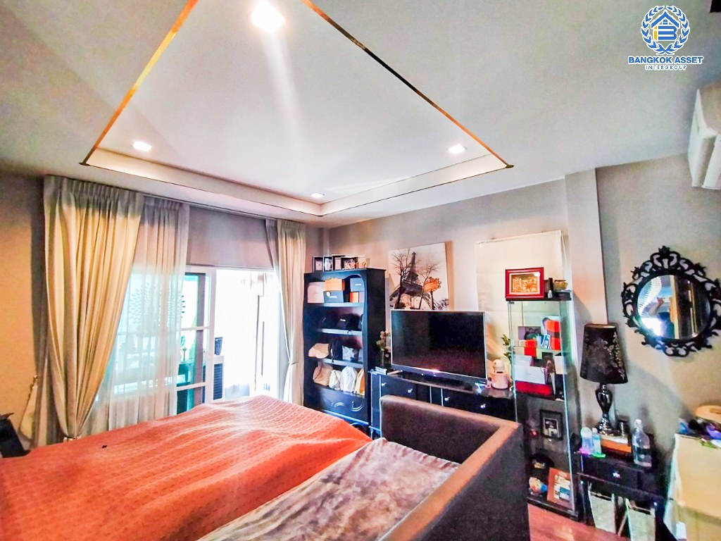 *****บ้านเดี่ยวมือสอง โครงการ บุราสิริ งามวงศ์วาน-ประชาชื่น เนื้อที่ 57.50 ตร.ว. ฟังก์ชัน 3 ห้องนอน 3 ห้องน้ำ 2 ที่จอดรถ บ้านสภาพดีเยี่ยม พร้อมเข้าอยู่ บนทำเลดี เชื่อมต่อถนนสามัคคี ถนนงามวงศ์วาน ถนนประชาชื่น ใกล้รถไฟฟ้าสายสีม่วง "สถานีศูนย์ราชการนนทบุรี"