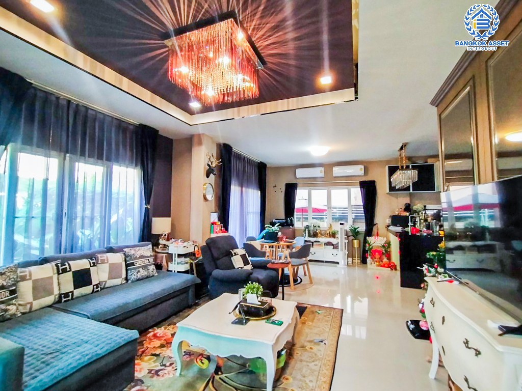 *****บ้านเดี่ยวมือสอง โครงการ บุราสิริ งามวงศ์วาน-ประชาชื่น เนื้อที่ 57.50 ตร.ว. ฟังก์ชัน 3 ห้องนอน 3 ห้องน้ำ 2 ที่จอดรถ บ้านสภาพดีเยี่ยม พร้อมเข้าอยู่ บนทำเลดี เชื่อมต่อถนนสามัคคี ถนนงามวงศ์วาน ถนนประชาชื่น ใกล้รถไฟฟ้าสายสีม่วง "สถานีศูนย์ราชการนนทบุรี"