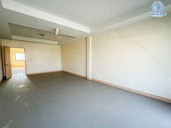 *****อาคารพาณิชย์มือสอง ซอยแก้วอินทร์ กาญจนาภิเษก เนื้อที่ 24 ตร.ว. พื้นที่ใช้สอย 238 ตร.ม. ฟังก์ชัน 2 ห้องนอน 2 ห้องน้ำ ภายในสภาพดี เหมาะสำหรับเริ่มทำธุรกิจ ตั้งบนทำเลติดถนนกาญจนาภิเษก เชื่อมต่อถนนแก้วอินทร์ ถนนรัตนาธิเบศร์ ถนนบางใหญ่-บางคูลัด ใกล้รถไฟฟ้าสายสีม่วง "สถานีตลาดบางใหญ่"