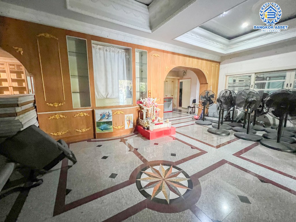 *****บ้านเดี่ยวมือสอง โครงการ เอเวอร์กรีน ซิตี้ กาญจนาภิเษก หลังมุม เนื้อที่ 169.20 ตร.ว. ฟังก์ชัน 4 ห้องนอน 3 ห้องน้ำ 3 ที่จอดรถ  บ้านหลังใหญ่ ราคาถูก ทำเลดีเดินทางสะดวก เชื่อมต่อถนนอุทยาน ถนนพุทธมณฑลสาย4 ถนนบางแวก ใกล้ห้างสรรพสินค้า เดอะมอลล์ บางแค