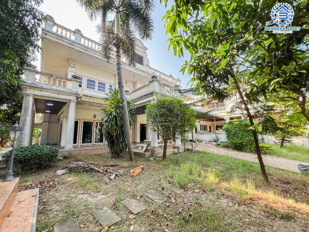 *****บ้านเดี่ยวมือสอง โครงการ เอเวอร์กรีน ซิตี้ กาญจนาภิเษก หลังมุม เนื้อที่ 169.20 ตร.ว. ฟังก์ชัน 4 ห้องนอน 3 ห้องน้ำ 3 ที่จอดรถ  บ้านหลังใหญ่ ราคาถูก ทำเลดีเดินทางสะดวก เชื่อมต่อถนนอุทยาน ถนนพุทธมณฑลสาย4 ถนนบางแวก ใกล้ห้างสรรพสินค้า เดอะมอลล์ บางแค