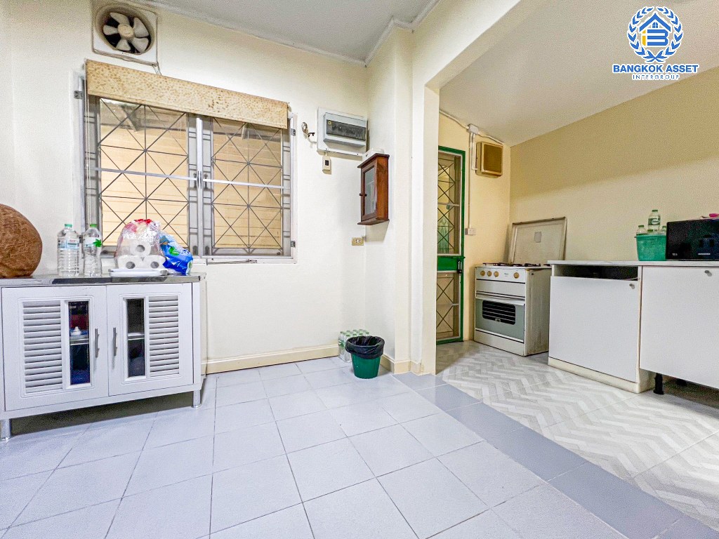 *****บ้านเดี่ยวมือสอง โครงการ ชัยพฤกษ์ วงแหวน-รัตนาธิเบศร์ เนื้อที่ 53 ตร.ว. ฟังก์ชัน 3 ห้องนอน 2 ห้องน้ำ 2 ที่จอดรถ โครงการบนทำเลเดินทางสะดวก เชื่อมต่อถนนกาญจนาภิเษก ถนนคลองถนน ถนนบ้านกล้วย-ไทรน้อย ใกล้รถไฟฟ้าสายสีม่วง "สถานีคลองบางไผ่" และจุดขึ้นทางด่วน "กาญจนาภิเษก"