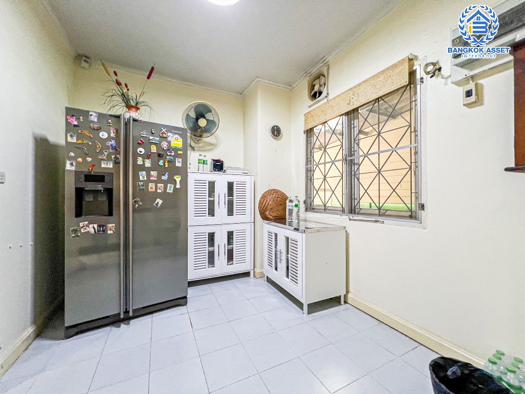 *****บ้านเดี่ยวมือสอง โครงการ ชัยพฤกษ์ วงแหวน-รัตนาธิเบศร์ เนื้อที่ 53 ตร.ว. ฟังก์ชัน 3 ห้องนอน 2 ห้องน้ำ 2 ที่จอดรถ โครงการบนทำเลเดินทางสะดวก เชื่อมต่อถนนกาญจนาภิเษก ถนนคลองถนน ถนนบ้านกล้วย-ไทรน้อย ใกล้รถไฟฟ้าสายสีม่วง "สถานีคลองบางไผ่" และจุดขึ้นทางด่วน "กาญจนาภิเษก"