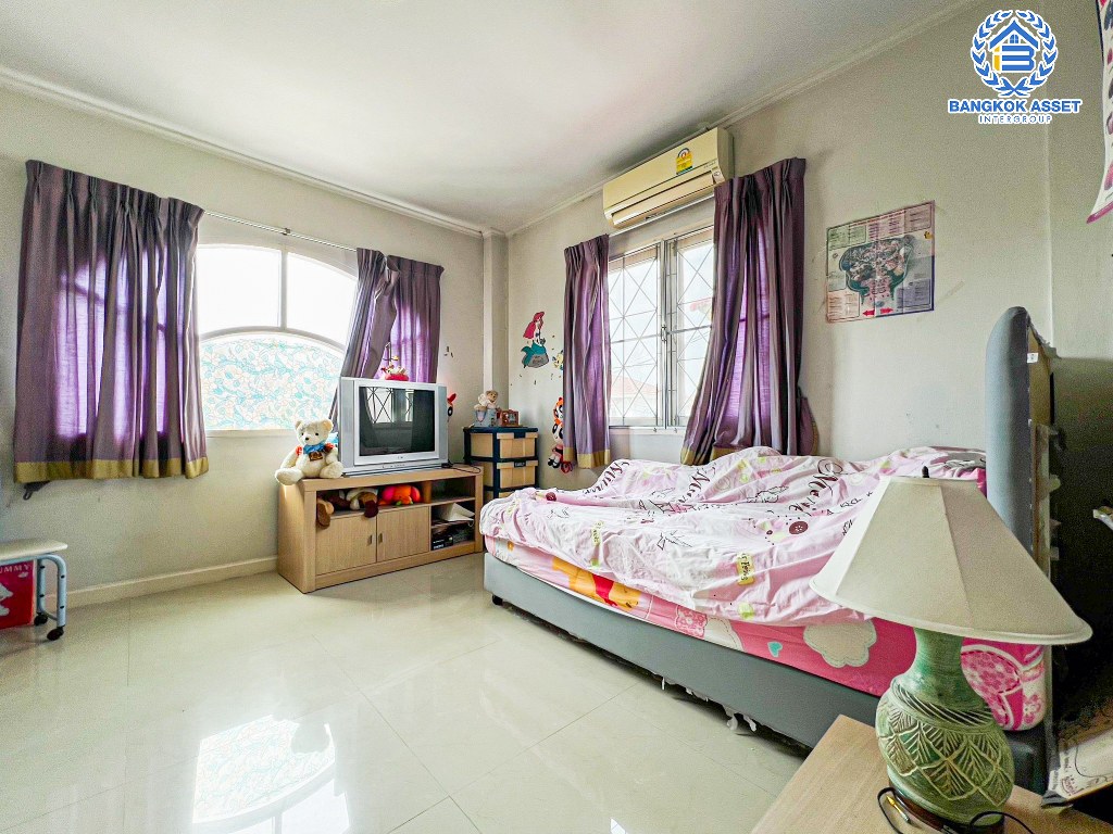 *****บ้านเดี่ยวมือสอง โครงการ ชัยพฤกษ์ วงแหวน-รัตนาธิเบศร์ เนื้อที่ 53 ตร.ว. ฟังก์ชัน 3 ห้องนอน 2 ห้องน้ำ 2 ที่จอดรถ โครงการบนทำเลเดินทางสะดวก เชื่อมต่อถนนกาญจนาภิเษก ถนนคลองถนน ถนนบ้านกล้วย-ไทรน้อย ใกล้รถไฟฟ้าสายสีม่วง "สถานีคลองบางไผ่" และจุดขึ้นทางด่วน "กาญจนาภิเษก"