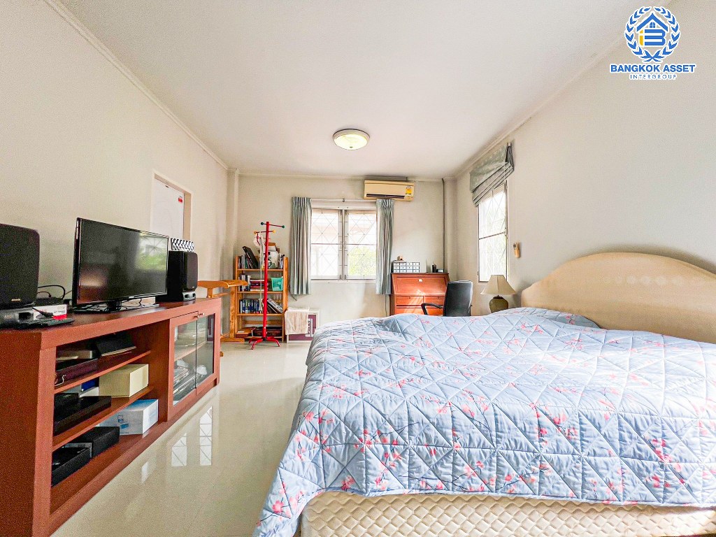 *****บ้านเดี่ยวมือสอง โครงการ ชัยพฤกษ์ วงแหวน-รัตนาธิเบศร์ เนื้อที่ 53 ตร.ว. ฟังก์ชัน 3 ห้องนอน 2 ห้องน้ำ 2 ที่จอดรถ โครงการบนทำเลเดินทางสะดวก เชื่อมต่อถนนกาญจนาภิเษก ถนนคลองถนน ถนนบ้านกล้วย-ไทรน้อย ใกล้รถไฟฟ้าสายสีม่วง "สถานีคลองบางไผ่" และจุดขึ้นทางด่วน "กาญจนาภิเษก"