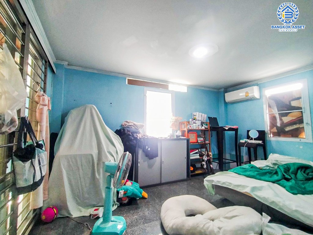 *****บ้านแฝดมือสอง ซอยพระรามที่2 พระราม2 เนื้อที่ 58 ตร.ว. ฟังก์ชัน 7 ห้องนอน 4 ห้องน้ำ 3 ที่จอดรถ โครงการบนทำเลเดินทางสะดวก เชื่อมต่อถนนพระราม2 ถนนกาญจนาภิเษก ถนนบางขุนเทียนชายทะเล ใกล้ห้างสรรพสินค้าเซ็นทรัลพระราม2 และจุดขึ้นทางด่วนศรีรัช(วงแหวนกาญจณาภิเษก), ทางพิเศษเฉลิมมหานคร