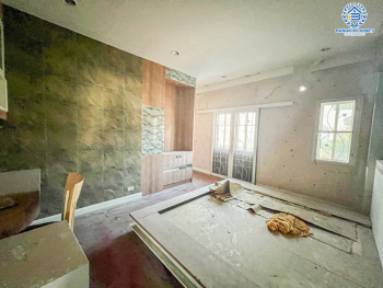 *****บ้านเดี่ยวมือสองนนทบุรี โครงการ ชิชากร แก้วอินทร์ หลังมุม เนื้อที่กว้างขวางถึง 80 ตร.ว. ฟังก์ชัน 3 ห้องนอน 4 ห้องน้ำ 2 ที่จอดรถ บ้านอยู่ระหว่างรีโนเวทใหม่ บนทำเลเดินทางสะดวก เชื่อมต่อถนนกาญจนาภิเษก, ถนนรัตนาธิเบศร์ ใกล้รถไฟฟ้าสายสีม่วง "สถานีตลาดบางใหญ่" เพียง 10 นาที !