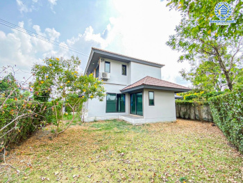 *****บ้านเดี่ยวมือสอง โครงการ Pave รามอินทรา-วงแหวน หลังมุม จากแบรนด์ SC Asset เนื้อที่ 71.50 ตร.ว. ฟังก์ชัน 4 ห้องนอน 3 ห้องน้ำ 2 ที่จอดรถ โครงการบนทำเลเดินทางสะดวก เชื่อมต่อถนนวงแหวนรอบนอก(ตะวันออก) ถนนรามอินทรา ถนนเกษตรนวมินทร์ ใกล้รถไฟฟ้าสายสีชมพู "สถานีคู้บอน" และจุดขึ้นทางด่วน "ฉลองรัช"