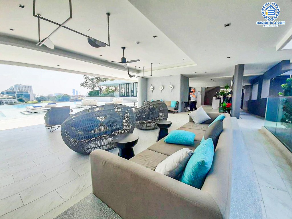 *****คอนโดมิเนียมมือสอง โครงการ แชปเตอร์ เจริญนคร- ริเวอร์ไซด์ เนื้อที่ 25.40 ตร.ม. ฟังก์ชัน 1 ห้องนอน 1 ห้องน้ำ 1 ที่จอดรถ บรรยากาศริมแม่น้ำเจ้าพระยา ใกล้เอเชียทีค เชื่อมต่อถนนเจริญนคร ถนนสมเด็จพระเจ้าตากสิน ใกล้รถไฟฟ้าสายสีทอง "สถานีกรุงธนบุรี" และจุดขึ้นทางด่วน "ศรีรัช"