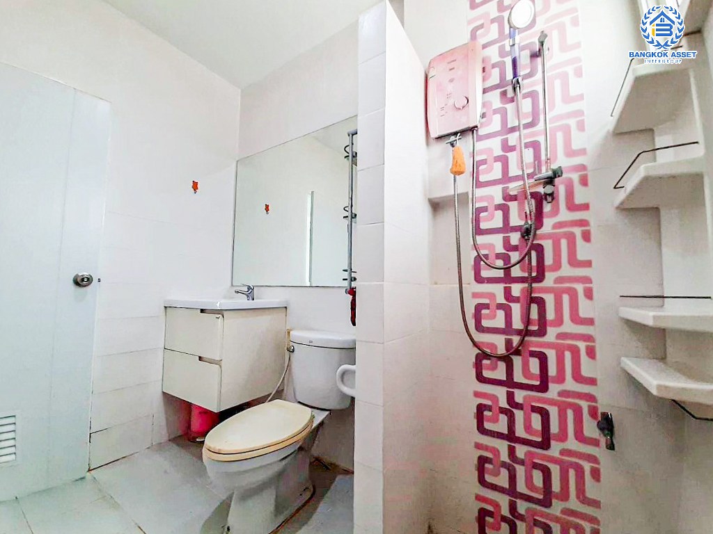 *****บ้านแฝดมือสอง โครงการ เดอะคลัสเตอร์วิลล์4 ราชพฤกษ์-สิรินธร เนื้อที่ 39.30 ตร.ว. ฟังก์ชัน 3 ห้องนอน 2 ห้องน้ำ 2 ที่จอดรถ บ้านแฝดพื้นที่ใช้สอยกว้าง ตกแต่งใหม่พร้อมอยู่ โครงการบนทำเลเดินทางสะดวก เชื่อมต่อถนนราชพฤกษ์ ถนนบรมราชชนนี ถนนสิรินธร ใกล้จุดขึ้นทางด่วน "ศรีรัช"