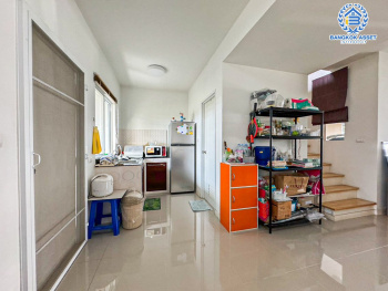 *****ทาวน์เฮ้าส์มือสองนนทบุรี โครงการ พฤกษา ไพร์ม ซ.กันตนา-วงแหวน เนื้อที่ 18.3 ตร.ว. ฟังก์ชัน 3 ห้องนอน 2 ห้องน้ำ 1 ที่จอดรถ บ้านสภาพใหม่ แถมฟรี! 3 เครื่องปรับอากาศ บนทำเลเดินทางสะดวก เชื่อมต่อ ถนนกาญจนาภิเษก ใกล้รถไฟฟ้าสายสีม่วง "สถานีตลาดบางใหญ่" และทางด่วน "ศรีรัช" ในราคาสุดคุ้ม