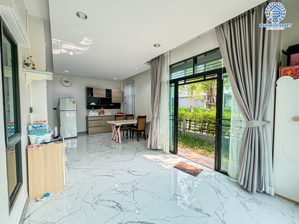 *****ทาวน์เฮ้าส์มือสอง พลีโน่ ชัยพฤกษ์ หลังมุม เนื้อที่ 	35.30 ตร.ว. ฟังก์ชัน 3 ห้องนอน 2 ห้องน้ำ 2 ที่จอดรถ บ้านสวยพร้อมอยู่ โครงการบนทำเลดี เชื่อมต่อถนนราชพฤกษ์ ถนนรัตนาธิเบศร์ ถนนชัยพฤกษ์ และจุดขึ้นทางด่วน "แจ้งวัฒนะ"