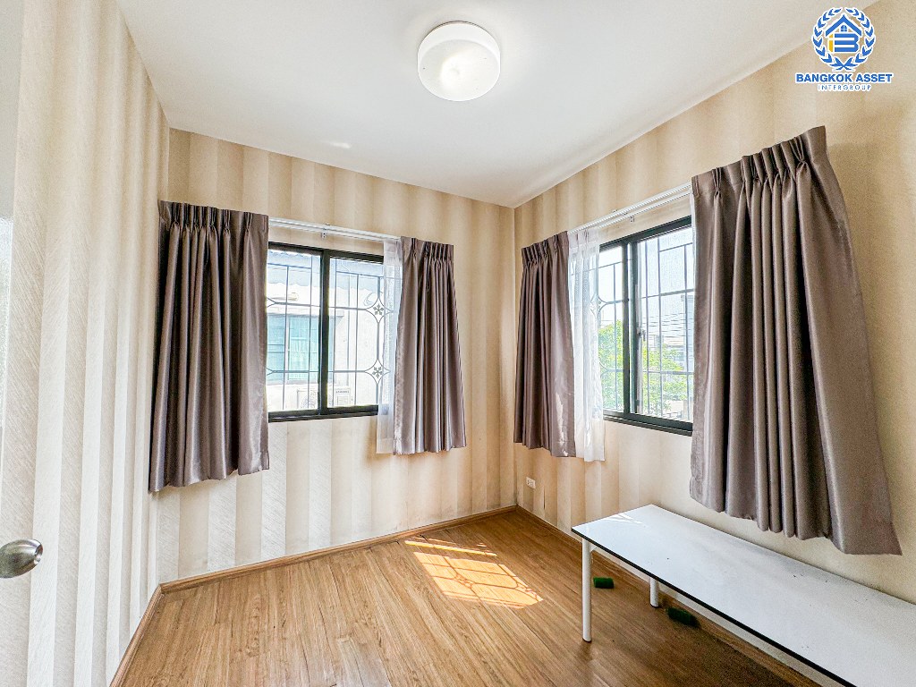 *****ทาวน์เฮ้าส์มือสอง พลีโน่ ชัยพฤกษ์ หลังมุม เนื้อที่ 	35.30 ตร.ว. ฟังก์ชัน 3 ห้องนอน 2 ห้องน้ำ 2 ที่จอดรถ บ้านสวยพร้อมอยู่ โครงการบนทำเลดี เชื่อมต่อถนนราชพฤกษ์ ถนนรัตนาธิเบศร์ ถนนชัยพฤกษ์ และจุดขึ้นทางด่วน "แจ้งวัฒนะ"