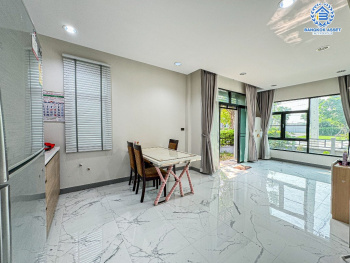 *****ทาวน์เฮ้าส์มือสอง พลีโน่ ชัยพฤกษ์ หลังมุม เนื้อที่ 	35.30 ตร.ว. ฟังก์ชัน 3 ห้องนอน 2 ห้องน้ำ 2 ที่จอดรถ บ้านสวยพร้อมอยู่ โครงการบนทำเลดี เชื่อมต่อถนนราชพฤกษ์ ถนนรัตนาธิเบศร์ ถนนชัยพฤกษ์ และจุดขึ้นทางด่วน "แจ้งวัฒนะ"