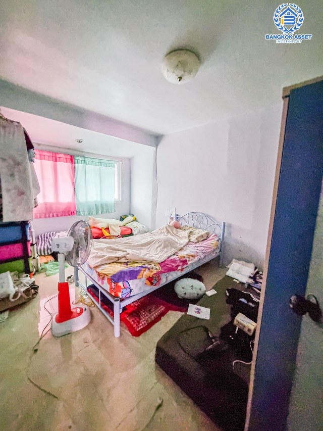 *****ทาวน์เฮ้าส์มือสองนนทบุรี โครงการ พฤกษา3 กาญจนาภิเษก เนื้อที่ 18 ตร.ว. ฟังก์ชัน 3 ห้องนอน 3 ห้องน้ำ บ้านทำเลเหมาะแก่การค้าขาย บนทำเลแห่งการเดินทาง เชื่อมต่อถนนกาญจนาภิเษก ใกล้เซ็นทรัลเวสเกต, บิ๊กซี บางใหญ่ และจุดขึ้นทางด่วน "กาญจนาภิเษก" จองเลย!