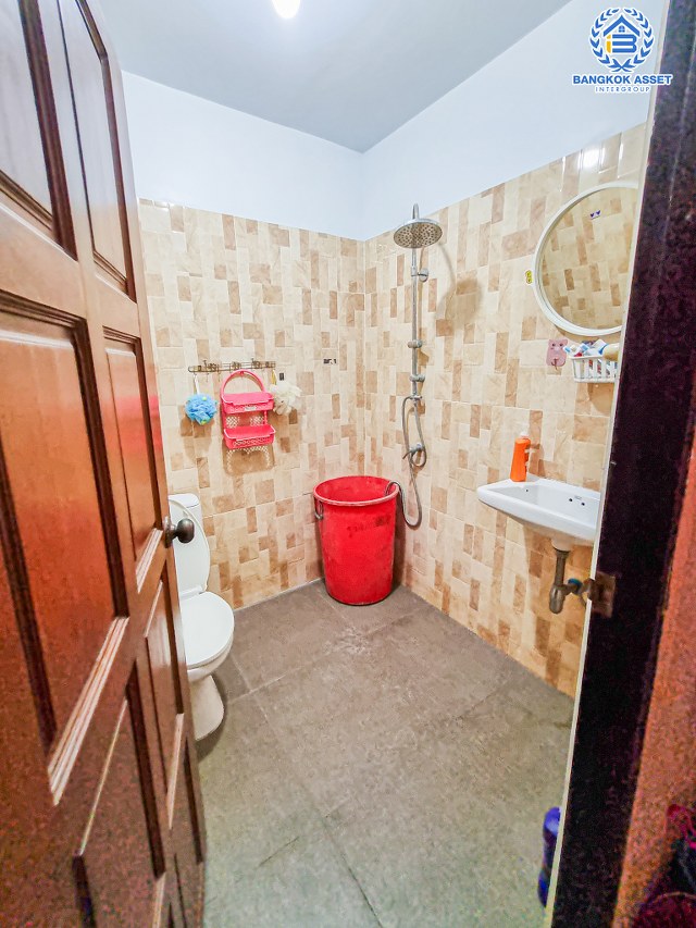 *****ทาวน์เฮ้าส์มือสองนนทบุรี โครงการ พฤกษา3 กาญจนาภิเษก เนื้อที่ 18 ตร.ว. ฟังก์ชัน 3 ห้องนอน 3 ห้องน้ำ บ้านทำเลเหมาะแก่การค้าขาย บนทำเลแห่งการเดินทาง เชื่อมต่อถนนกาญจนาภิเษก ใกล้เซ็นทรัลเวสเกต, บิ๊กซี บางใหญ่ และจุดขึ้นทางด่วน "กาญจนาภิเษก" จองเลย!