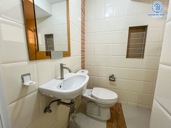 *****ทาวน์เฮ้าส์มือสองสมุทรสาคร โครงการ โกลเด้นทาวน์2 พระราม2 เนื้อที่ 16.3 ตร.ว. ฟังก์ชัน 3 ห้องนอน 2 ห้องน้ำ ภายในสภาพนางฟ้า พร้อมเข้าอยู่ แถมฟรี! 2 เครื่องปรับอากาศ, 1 เครื่องดูดควัน บนทำเลดี เชื่อมต่อถนนพระราม 2, ถนนกาญจนาภิเษก ใกล้เซ็นทรัลพระราม 2