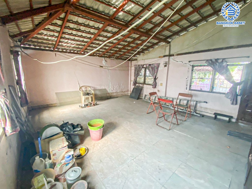 *****บ้านเดี่ยวมือสอง โครงการ กฤษดานคร20 ปิ่นเกล้า เนื้อที่ 104 ตร.ว. ฟังก์ชัน 3 ห้องนอน 3 ห้องน้ำ 2 ที่จอดรถ บ้านหลังใหญ่ บนพื้นที่กว้างขวาง การเดินทางสะดวก เชื่อมต่อถนนบรมราชชนนี ถนนเพชรเกษม ถนนพุทธมณฑลสาย2 ใกล้ห้างสรรพสินค้าเซ็นทรัล ปิ่นเกล้า ใกล้จุดขึ้นทางด่วน "กาญจนาภิเษก"...