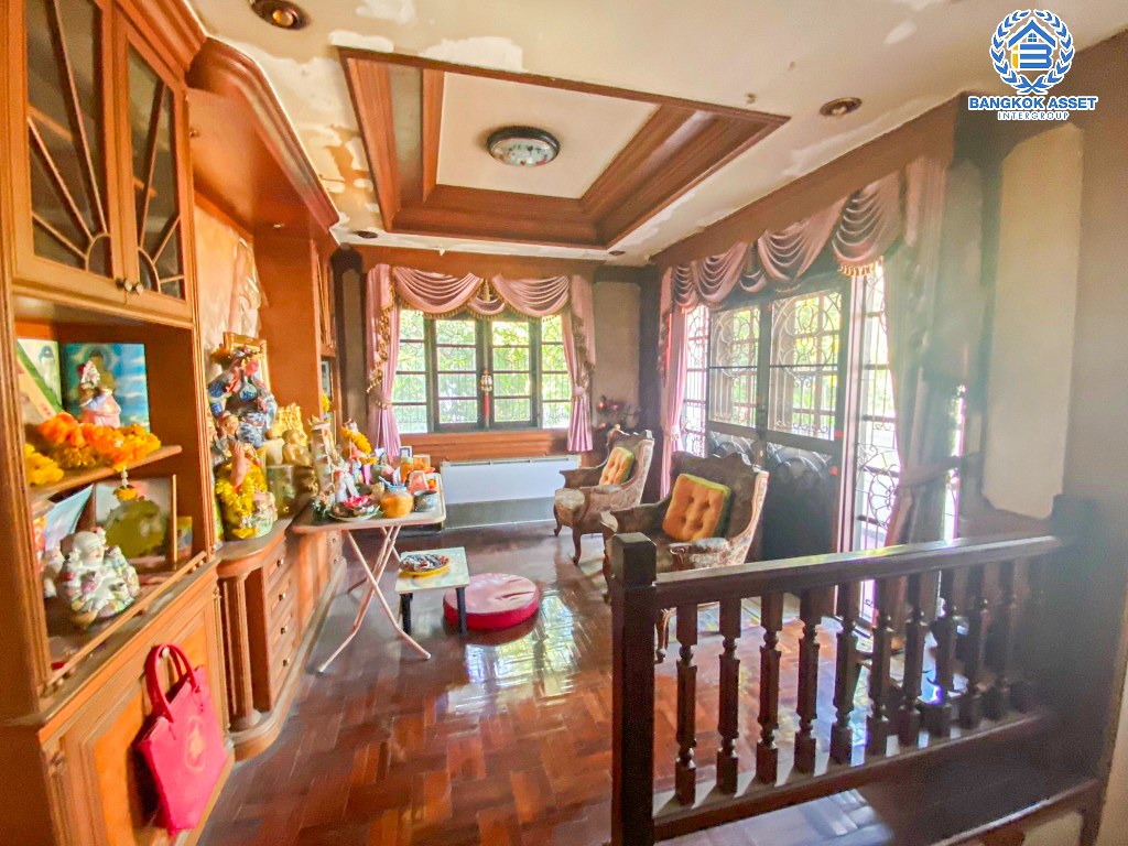 *****บ้านเดี่ยวมือสอง โครงการ กฤษดานคร20 ปิ่นเกล้า เนื้อที่ 104 ตร.ว. ฟังก์ชัน 3 ห้องนอน 3 ห้องน้ำ 2 ที่จอดรถ บ้านหลังใหญ่ บนพื้นที่กว้างขวาง การเดินทางสะดวก เชื่อมต่อถนนบรมราชชนนี ถนนเพชรเกษม ถนนพุทธมณฑลสาย2 ใกล้ห้างสรรพสินค้าเซ็นทรัล ปิ่นเกล้า ใกล้จุดขึ้นทางด่วน "กาญจนาภิเษก"...