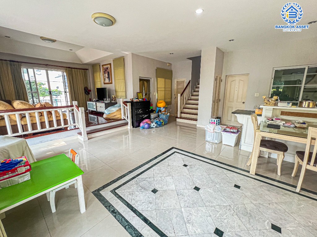 *****บ้านเดี่ยวมือสอง โครงการ ชัยพฤกษ์ บางบัวทอง หลังมุม เนื้อที่ 101.09 ตร.ว. ฟังก์ชัน 4 ห้องนอน 4 ห้องน้ำ 4 ที่จอดรถ บ้าน Type ใหญ่ที่สุด เนื้อที่กว้างขวาง โครงการบนทำเลดี เชื่อมต่อถนนราชพฤกษ์ ถนนรัตนาธิเบศร์ ถนนบางกรวย-ไทรน้อย ใกล้รถไฟฟ้าสายสีม่วง"สถานีแยกบางพลู" ใกล้ห้างสรรพสินค้าเซ็นทรัลเวสต์เกต