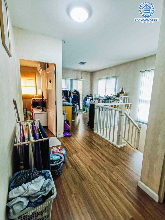 *****บ้านเดี่ยวมือสอง โครงการ ชัยพฤกษ์ บางใหญ่ (เฟส2) เนื้อที่ 61 ตร.ว. ฟังก์ชัน 3 ห้องนอน 3 ห้องน้ำ 2 ที่จอดรถ มีบริเวณข้างบ้าน มีมุมพักผ่อนเงียบสงบเป็นส่วนตัว  โครงการบนทำเลดี เชื่อมต่อถนนคลองถนน ถนนกาญจนาภิเษก ถนนแก้วอินทร์ ใกล้รถไฟฟ้าสายสีม่วง "สถานีคลองบางไผ่"...