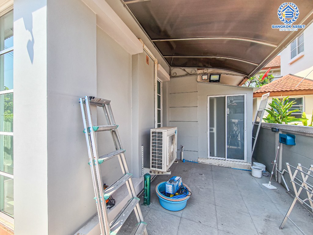 *****บ้านเดี่ยวมือสอง โครงการ เดอะซิตี้1 ปิ่นเกล้า-พระราม5-นครอินทร์ หลังมุม เนื้อที่ 64.80 ตร.ว. ฟังก์ชัน 3 ห้องนอน 3 ห้องน้ำ 2 ที่จอดรถ บ้านสภาพสวยพร้อมเข้าอยู่ โครงการบนทำเลดี เชื่อมต่อถนนนครอินทร์ ถนนกาญจนาภิเษก ถนนราชพฤกษ์ ใกล้รถไฟฟ้าสายสีม่วง "สถานีแยกติวานนท์"