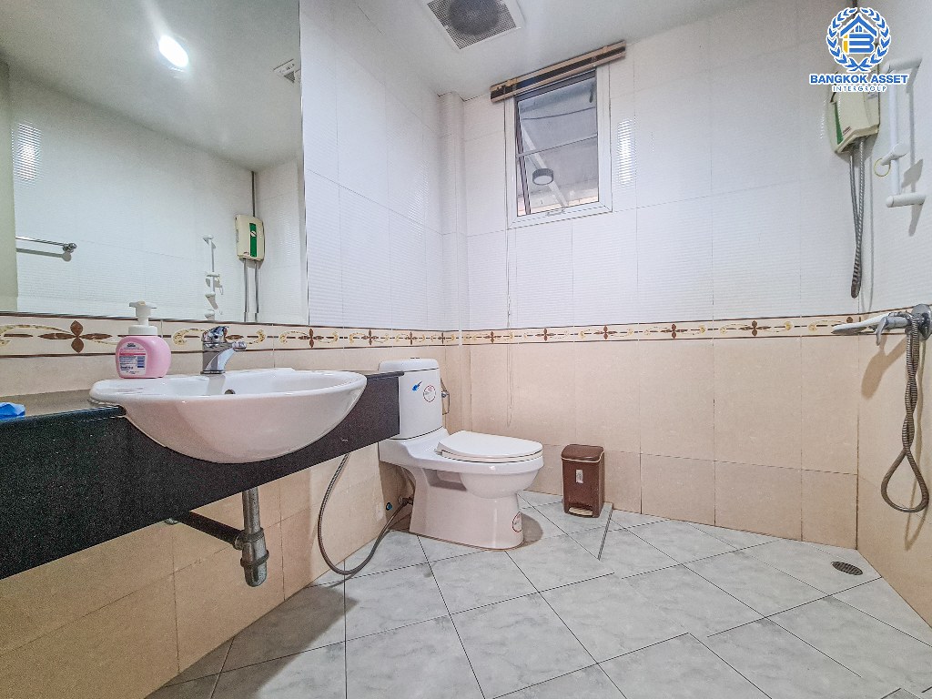 *****บ้านเดี่ยวมือสอง โครงการ เดอะซิตี้1 ปิ่นเกล้า-พระราม5-นครอินทร์ หลังมุม เนื้อที่ 64.80 ตร.ว. ฟังก์ชัน 3 ห้องนอน 3 ห้องน้ำ 2 ที่จอดรถ บ้านสภาพสวยพร้อมเข้าอยู่ โครงการบนทำเลดี เชื่อมต่อถนนนครอินทร์ ถนนกาญจนาภิเษก ถนนราชพฤกษ์ ใกล้รถไฟฟ้าสายสีม่วง "สถานีแยกติวานนท์"