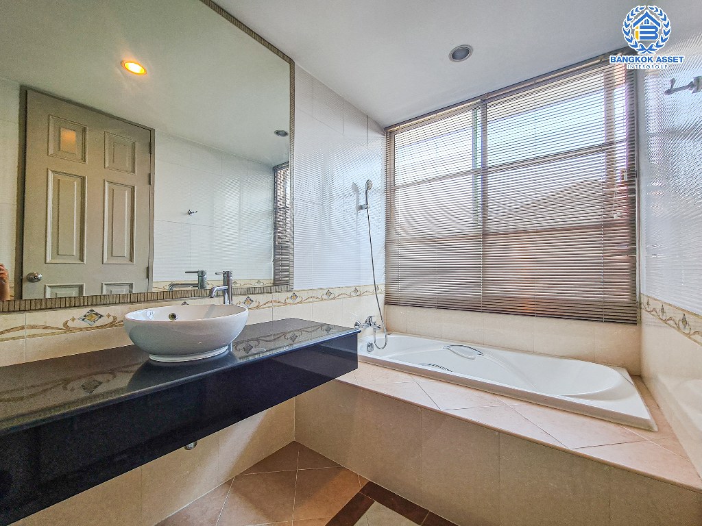 *****บ้านเดี่ยวมือสอง โครงการ เดอะซิตี้1 ปิ่นเกล้า-พระราม5-นครอินทร์ หลังมุม เนื้อที่ 64.80 ตร.ว. ฟังก์ชัน 3 ห้องนอน 3 ห้องน้ำ 2 ที่จอดรถ บ้านสภาพสวยพร้อมเข้าอยู่ โครงการบนทำเลดี เชื่อมต่อถนนนครอินทร์ ถนนกาญจนาภิเษก ถนนราชพฤกษ์ ใกล้รถไฟฟ้าสายสีม่วง "สถานีแยกติวานนท์"