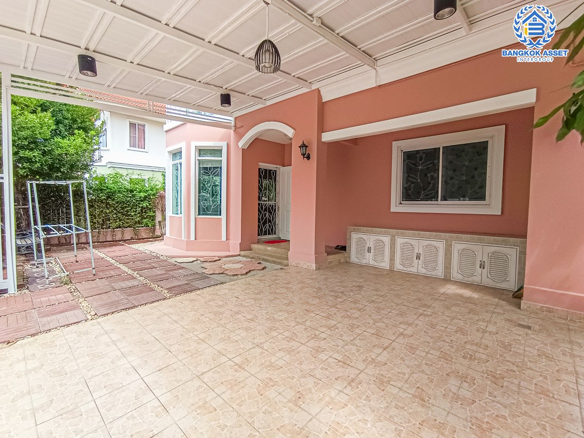 *****บ้านเดี่ยวมือสองนนทบุรี โครงการ ภัสสร7 บางกรวย-ไทรน้อย หลังมุม เนื้อที่กว้าง 52.7 ตร.ว. ฟังก์ชัน 4 ห้องนอน 3 ห้องน้ำ 2 ที่จอดรถ แถมฟรี! 4 เครื่องปรับอากาศ 2 เครื่องทำน้ำอุ่น 1 เครื่องดูดควัน บนทำเลเดินทางสะดวก เชื่อมต่อ ถนนรัตนาธิเบศร์ ใกล้รถไฟฟ้าสายสีม่วง "สถานีบางพลู" และทางด่วน "ศรีรัช" จองเลย