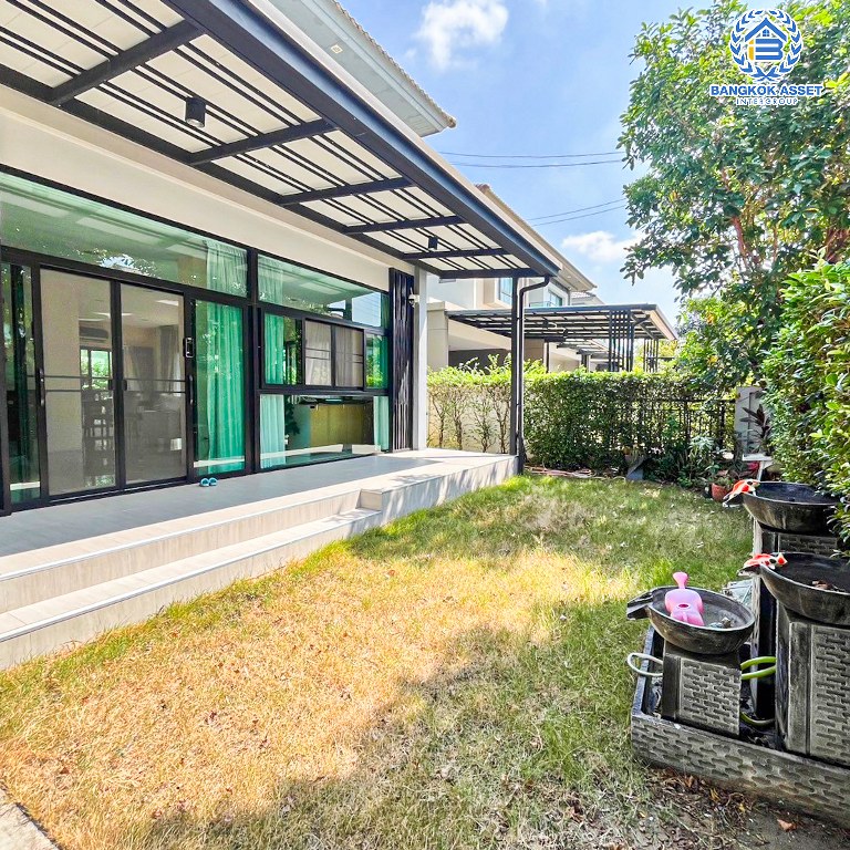 *****บ้านเดี่ยวมือสองนนทบุรี โครงการ เวนิว พระราม5-2 เนื้อที่กว้างมากถึง 67.1 ตร.ว. ฟังก์ชัน 4 ห้องนอน 3 ห้องน้ำ 2 ที่จอดรถ บ้านสภาพสวยทั้งภายนอก และภายใน น่าอยู่สุดๆ บนทำเลเยี่ยม เชื่อมต่อถนนนครอินทร์ ใกล้รถไฟฟ้าสายสีม่วง "สถานีแยกติวานนท์" จองเลย!