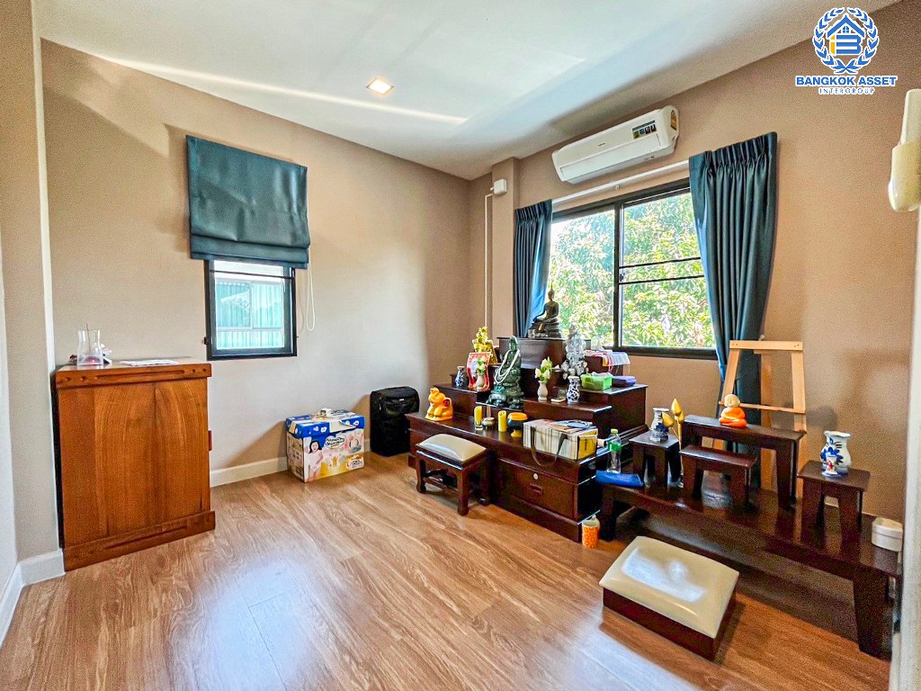 *****บ้านเดี่ยวมือสองนนทบุรี โครงการ เวนิว พระราม5-2 เนื้อที่กว้างมากถึง 67.1 ตร.ว. ฟังก์ชัน 4 ห้องนอน 3 ห้องน้ำ 2 ที่จอดรถ บ้านสภาพสวยทั้งภายนอก และภายใน น่าอยู่สุดๆ บนทำเลเยี่ยม เชื่อมต่อถนนนครอินทร์ ใกล้รถไฟฟ้าสายสีม่วง "สถานีแยกติวานนท์" จองเลย!