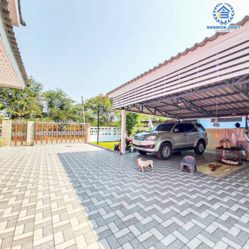 *****บ้านเดี่ยวมือสอง ซอยสุวรรณนิคม เนื้อที่ 200 ตร.ว. ฟังก์ชัน 3 ห้องนอน 2 ห้องน้ำ 4 ที่จอดรถ บ้านสภาพดีเยี่ยม ได้เนื้อที่กว้างขวาง มีความเป็นส่วนตัว โครงการบนทำเลเดินทางสะดวก เชื่อมต่อถนนกาญจนาภิเษก ถนนบางกรวย-ไทรน้อย ถนนบ้านกล้วย-ไทรน้อย ใกล้ห้างสรรพสินค้าบิ๊กซี ไทรน้อย