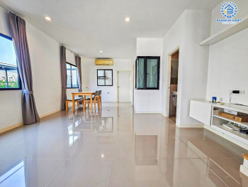 *****ทาวน์เฮ้าส์มือสองนนทบุรี โครงการ ชวนชื่นทาวน์ ชัยพฤกษ์-แจ้งวัฒนะ เนื้อที่กว้างขวางถึง 30.7 ตร.ว. ฟังก์ชัน 4 ห้องนอน 3 ห้องน้ำ 2 ที่จอดรถ บ้านสภาพสวย น่าอยู่มาก บนทำเลแห่งการเดินทาง เชื่อมต่อหลายเส้นทาง ได้แก่ ถ.แจ้งวัฒนะ, ถ.ชัยพฤกษ์, ถ.ราชพฤกษ์, ถ.กาญจนาภิเษก