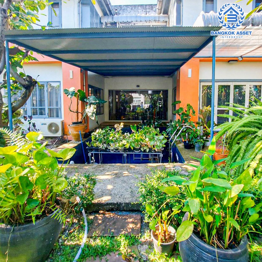 *****บ้านเดี่ยวมือสองกรุงเทพฯ โครงการ เนเบอร์โฮม วัชรพล หลังมุม เนื้อที่กว้าง 106.1 ตร.ว. ฟังก์ชัน 4 ห้องนอน 3 ห้องน้ำ 2 ที่จอดรถ บ้านเนื้อที่กว้าง บนทำเลเชื่อมต่อ ถนนสายไหม, ถนนหทัยราษฎร์, ถนนลำลูกกา, ถนนสุขาภิบาล5 ใกล้รถไฟฟ้าสายสีเขียว "สถานีคูคต"  และทางด่วน "รามอินทรา-อาจณรงค์" ในราคาสุดคุ้ม !