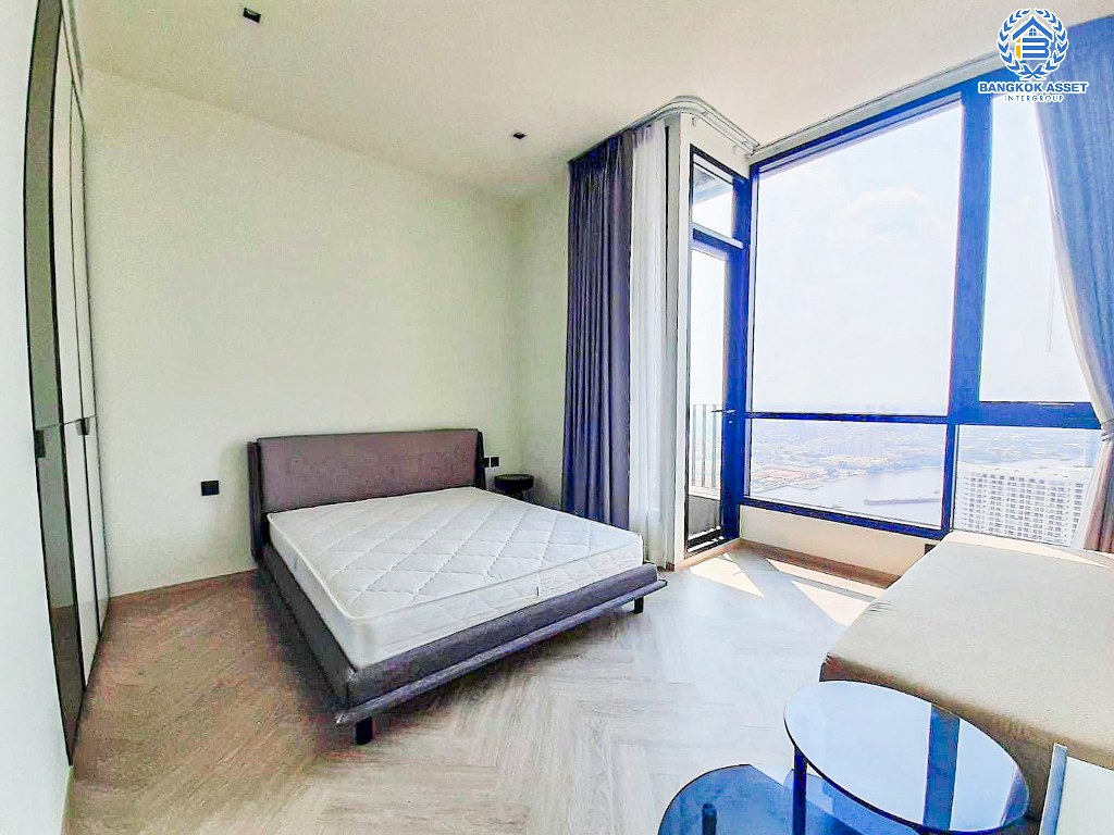 *****คอนโดมิเนียมมือสอง โครงการ แชปเตอร์ เจริญนคร- ริเวอร์ไซด์ เนื้อที่ 25.40 ตร.ม. ฟังก์ชัน 1 ห้องนอน 1 ห้องน้ำ 1 ที่จอดรถ คอนโดวิวสวยติดแม่น้ำเจ้าพระยา ตกแต่งสไตล์โมเดิร์นเรียบหรู ใกล้ไอคอนสยาม เชื่อมต่อถนนกรุงธนบุรี ถนนเจริญนคร ใกล้รถไฟฟ้าสายสีทอง "สถานีกรุงธนบุรี" และจุดขึ้นทางด่วน "ศรีรัช"