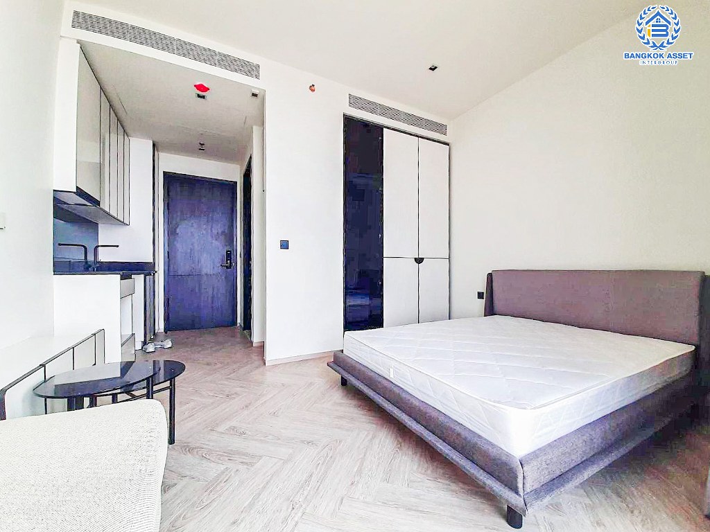 *****คอนโดมิเนียมมือสอง โครงการ แชปเตอร์ เจริญนคร- ริเวอร์ไซด์ เนื้อที่ 25.40 ตร.ม. ฟังก์ชัน 1 ห้องนอน 1 ห้องน้ำ 1 ที่จอดรถ คอนโดวิวสวยติดแม่น้ำเจ้าพระยา ตกแต่งสไตล์โมเดิร์นเรียบหรู ใกล้ไอคอนสยาม เชื่อมต่อถนนกรุงธนบุรี ถนนเจริญนคร ใกล้รถไฟฟ้าสายสีทอง "สถานีกรุงธนบุรี" และจุดขึ้นทางด่วน "ศรีรัช"