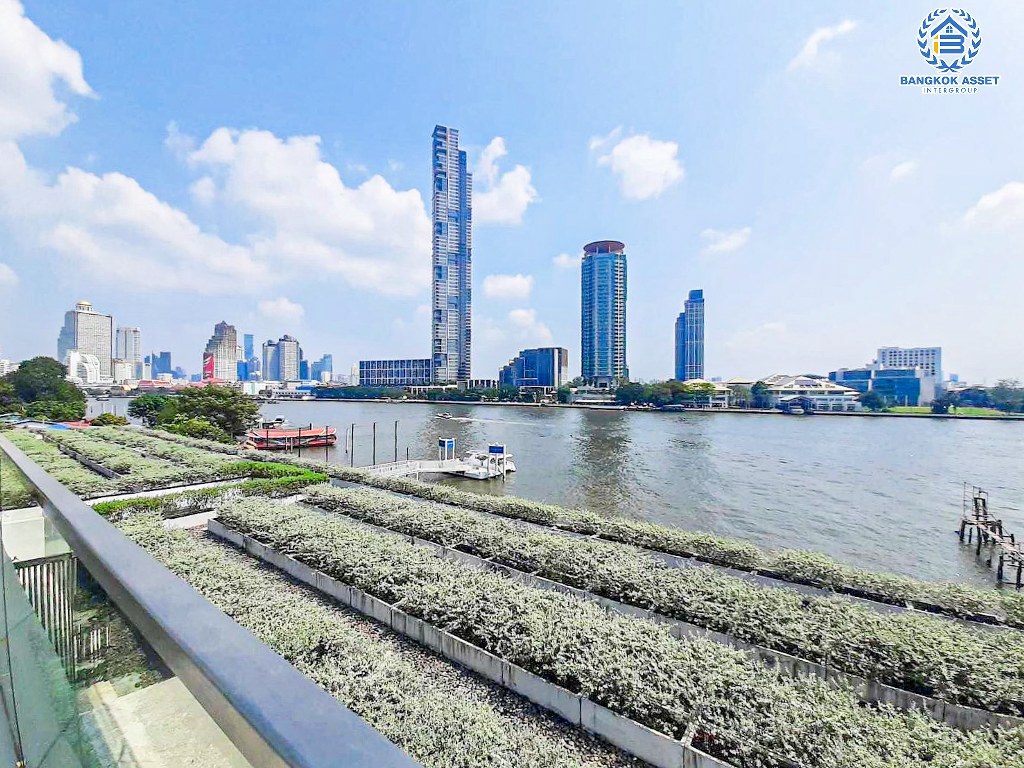 *****คอนโดมิเนียมมือสอง โครงการ แชปเตอร์ เจริญนคร- ริเวอร์ไซด์ เนื้อที่ 25.40 ตร.ม. ฟังก์ชัน 1 ห้องนอน 1 ห้องน้ำ 1 ที่จอดรถ คอนโดวิวสวยติดแม่น้ำเจ้าพระยา ตกแต่งสไตล์โมเดิร์นเรียบหรู ใกล้ไอคอนสยาม เชื่อมต่อถนนกรุงธนบุรี ถนนเจริญนคร ใกล้รถไฟฟ้าสายสีทอง "สถานีกรุงธนบุรี" และจุดขึ้นทางด่วน "ศรีรัช"