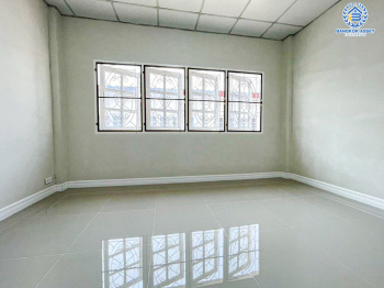 *****ทาวน์เฮ้าส์มือสองนนทบุรี หมู่บ้าน ร่มรื่นวิลล์6 กาญจนาภิเษก เนื้อที่กว้าง 20 ตร.ว. ฟังก์ชัน 2 ห้องนอน 2 ห้องน้ำ 1 ที่จอดรถ บ้านสภาพสวย พร้อมเข้าอยู่ บนทำเลแห่งการเดินทาง เชื่อมต่อ ถนนกาญจนาภิเษก, ถนนนครอินทร์ ใกล้จุดขึ้นทางด่วน "ศรีรัช" จองเลย!