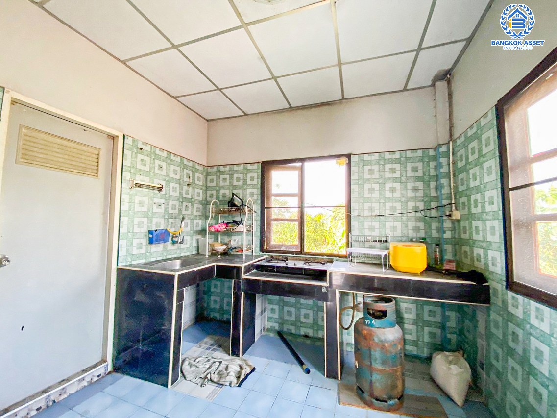 *****บ้านเดี่ยว 1 ชั้นมือสองนนทบุรี บ้านเดี่ยวเลียบคลองนายบาง วัดลาดปลาดุก เนื้อที่กว้าง 51 ตร.ว. ฟังก์ชัน 3 ห้องนอน 1 ห้องน้ำ 2 ที่จอดรถ มีเนื้อที่ข้างบ้าน บนทำเลแห่งการเดินทาง เชื่อมต่อถนนกาญจนาภิเษก, ถนนรัตนาธิเบศร์ ในราคาสุดคุ้ม!