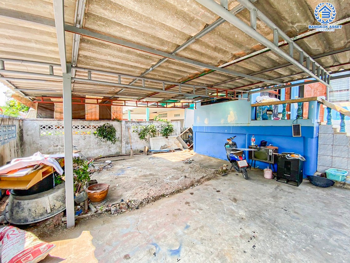 *****บ้านเดี่ยว 1 ชั้นมือสองนนทบุรี บ้านเดี่ยวเลียบคลองนายบาง วัดลาดปลาดุก เนื้อที่กว้าง 51 ตร.ว. ฟังก์ชัน 3 ห้องนอน 1 ห้องน้ำ 2 ที่จอดรถ มีเนื้อที่ข้างบ้าน บนทำเลแห่งการเดินทาง เชื่อมต่อถนนกาญจนาภิเษก, ถนนรัตนาธิเบศร์ ในราคาสุดคุ้ม!