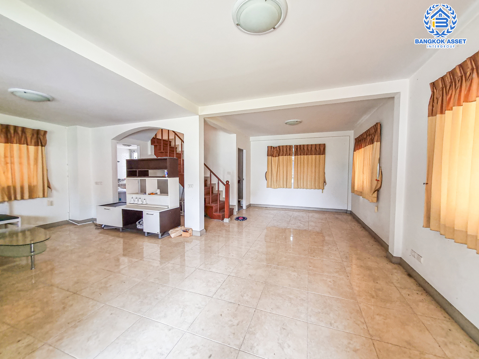 *****บ้านเดี่ยวมือสอง โครงการ ศุภาลัยวิลล์ วงแหวน-รัตนาธิเบศร์ เนื้อที่ 56 ตร.ว ฟังก์ชัน 3 ห้องนอน 2 ห้องน้ำ 2 ที่จอดรถ บนทำเลเชื่อมต่อถนนคลองถนน ถนนกาญจนาภิเษก ใกล้รถไฟฟ้าสายสีม่วง "คลองบางไผ่" และจุดขึ้นทางด่วน "กาญจนาภิเษก"