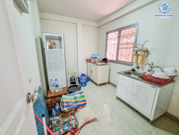 *****บ้านเดี่ยวมือสอง โครงการ ศุภาลัยวิลล์ วงแหวน-รัตนาธิเบศร์ เนื้อที่ 56 ตร.ว ฟังก์ชัน 3 ห้องนอน 2 ห้องน้ำ 2 ที่จอดรถ บนทำเลเชื่อมต่อถนนคลองถนน ถนนกาญจนาภิเษก ใกล้รถไฟฟ้าสายสีม่วง "คลองบางไผ่" และจุดขึ้นทางด่วน "กาญจนาภิเษก"