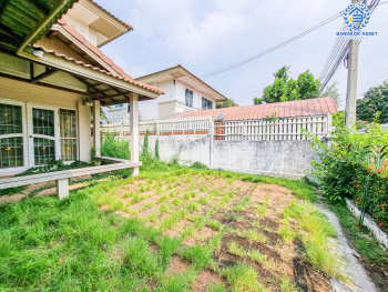 *****บ้านเดี่ยวมือสอง โครงการ ศุภาลัยวิลล์ วงแหวน-รัตนาธิเบศร์ เนื้อที่ 56 ตร.ว ฟังก์ชัน 3 ห้องนอน 2 ห้องน้ำ 2 ที่จอดรถ บนทำเลเชื่อมต่อถนนคลองถนน ถนนกาญจนาภิเษก ใกล้รถไฟฟ้าสายสีม่วง "คลองบางไผ่" และจุดขึ้นทางด่วน "กาญจนาภิเษก"