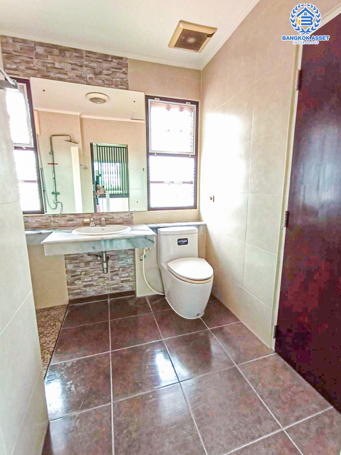 *****บ้านเดี่ยวมือสอง โครงการ ชัยพฤกษ์ วัดลาดปลาดุก เนื้อที่ 53 ตร.ว ฟังก์ชัน 5 ห้องนอน 2 ห้องน้ำ 1 ที่จอดรถ บ้านรีโนเวทใหม่พร้อมเข้าอยู่ บนทำเลเชื่อมต่อถนนกาญจนาภิเษก ใกล้รถไฟฟ้าสายสีม่วง "คลองบางไผ่" และจุดขึ้นทางด่วน "กาญจนาภิเษก"