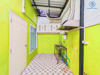 *****ทาวน์เฮ้าส์มือสองนครปฐม โครงการ The joy home อ้อมใหญ่-สามพราน เนื้อที่ 16.2 ตร.ว. ฟังก์ชัน 3 ห้องนอน 2 ห้องน้ำ 1 ที่จอดรถ แถมฟรี! 2 เครื่องปรับอากาศ บนทำเลแห่งการเดินทาง เชื่อมต่อ ถนนเพชรเกษม, ถนนพุทธมณฑลสาย 5 ใกล้บิ๊กซี อ้อมใหญ่ จองเลย!