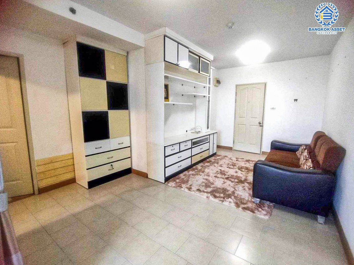 *****คอนโดมิเนียมมือสองนนทบุรี โครงการ ซิตี้โฮม ติด ถนนรัตนาธิเบศร์ เนื้อที่กว้างมาถึง 44.46 ตร.ว. ฟังก์ชัน 1 ห้องนอน 1 ห้องน้ำ 1 ที่จอดรถ ห้องสภาพดี แถมฟรี! 2 เครื่องปรับอากาศ, 1 เครื่องทำน้ำอุ่น บนทำเลเดินทางสะดวก 500 เมตรก็ถึงรถไฟฟ้าสายสีม่วง "สถานีบางกระสอ" เชื่อมต่อ ถนนติวานนท์, ถนนราชพฤกษ์ ใกล้ทางด่วน "งามวงศ์วาน"