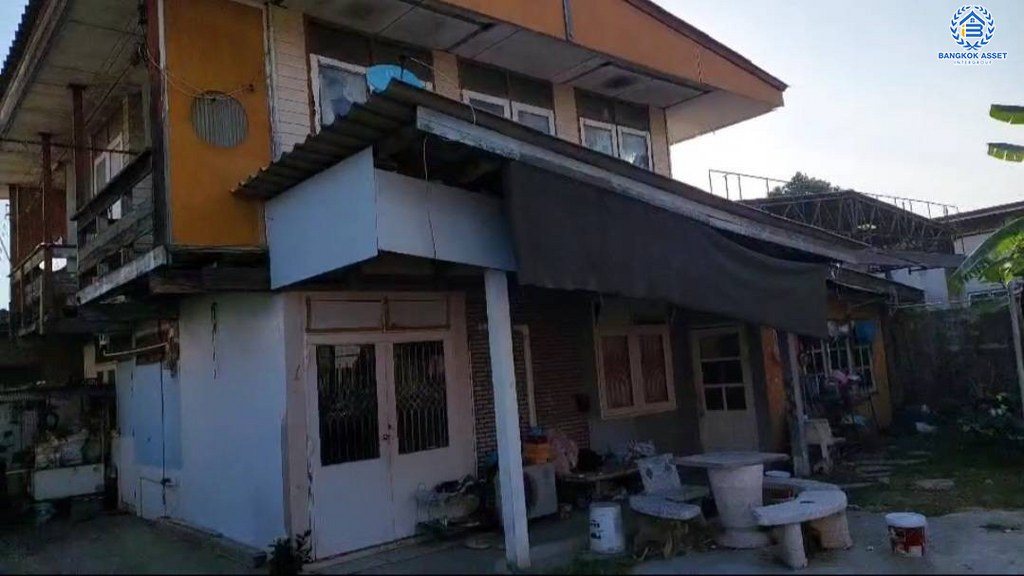 *****บ้านเดี่ยวมือสอง ซอยรามอินทรา117 เนื้อที่ 90 ตร.ว. ฟังก์ชัน 3 ห้องนอน 2 ห้องน้ำ 2 ที่จอดรถ บ้านหลังใหญ่ ได้พื้นที่ใช้สอยกว้าง โครงการบนทำเลเดินทางสะดวก เชื่อมต่อถนนรามอินทรา ถนนเสรีไทย ถนนสุเหร่าคลองหนึ่ง ใกล้รถไฟฟ้าสายสีชมพู "สถานีบางชัน" และจุดขึ้นทางด่วน "ฉลองรัช"