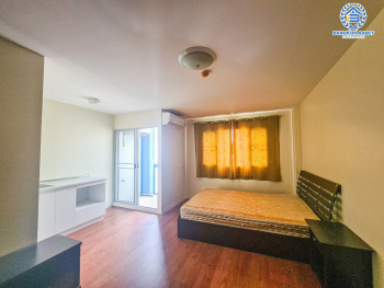 *****คอนโดมิเนียมมือสองนนทบุรี โครงการ คอนโดลุมพินีทาวน์ รัตนาธิเบศร์ พื้นที่ใช้สอย 25.08 ตร.ม. ฟังก์ชัน 1 ห้องนอน 1 ห้องน้ำ ห้องพร้อมเข้าอยู่ บนทำเลเดินทางสะดวก ติดถนนรัตนาธิเบศร์ เพียง 6 นาทีรถไฟฟ้าสายสีม่วง "สถานีสะพานพระนั่งเกล้า" และใกล้ทางด่วน "ศรีรัช" ในราคาสุดคุ้ม!